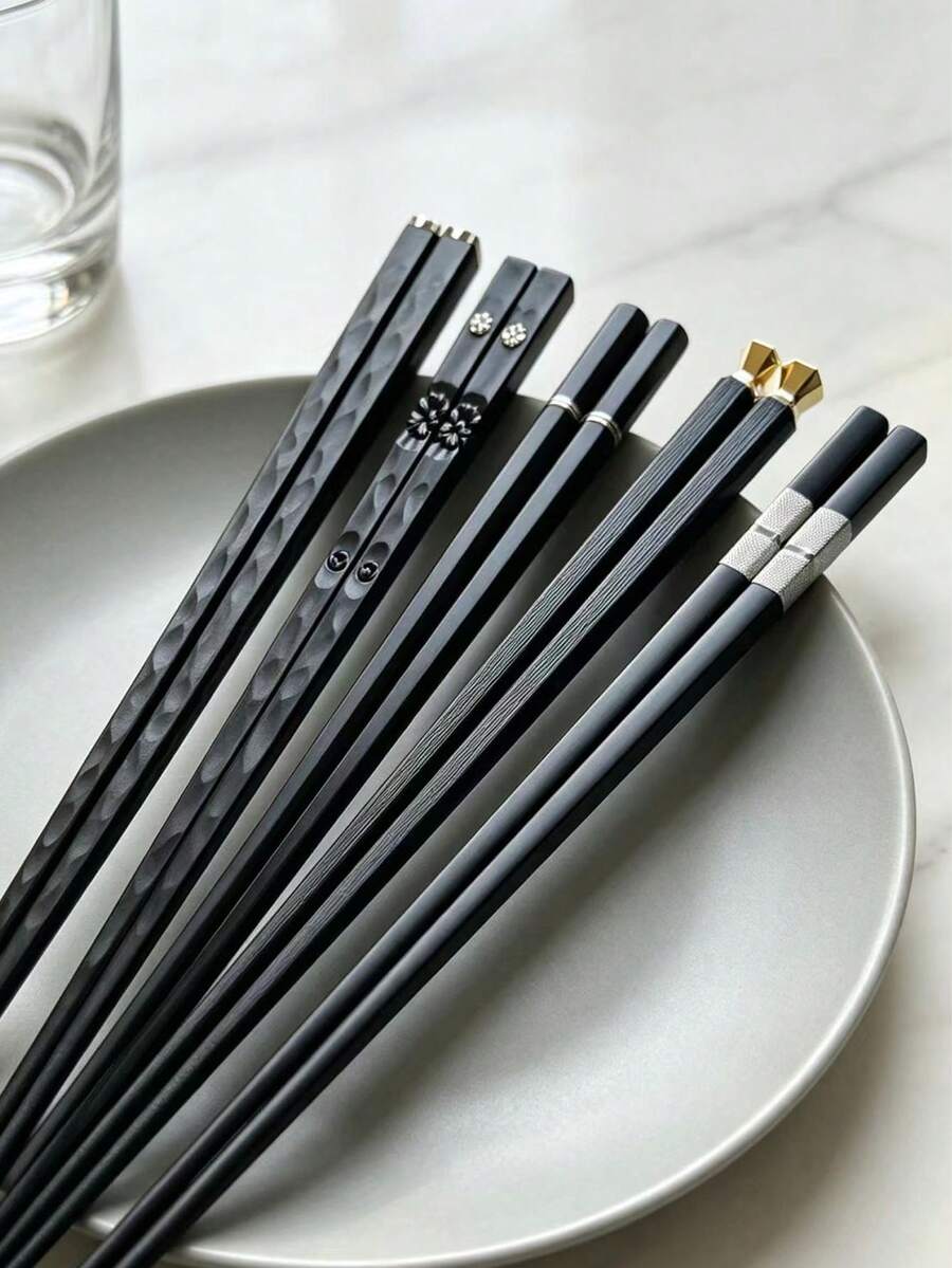 10/5/1 Pair Luxury Alloy Chopsticks, 5 Different Styles, Non-Slip, Heat-Resistant, High-End Black Alloy Chopsticks With Creative Floral Metal Decorative Head, Household Non-Slip Tableware Chopsticks - View 1
