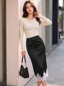 Rok Midi Satin Wanita Pinggang Tinggi dengan Hiasan Renda di Bagian Bawah - Hitam - View 1