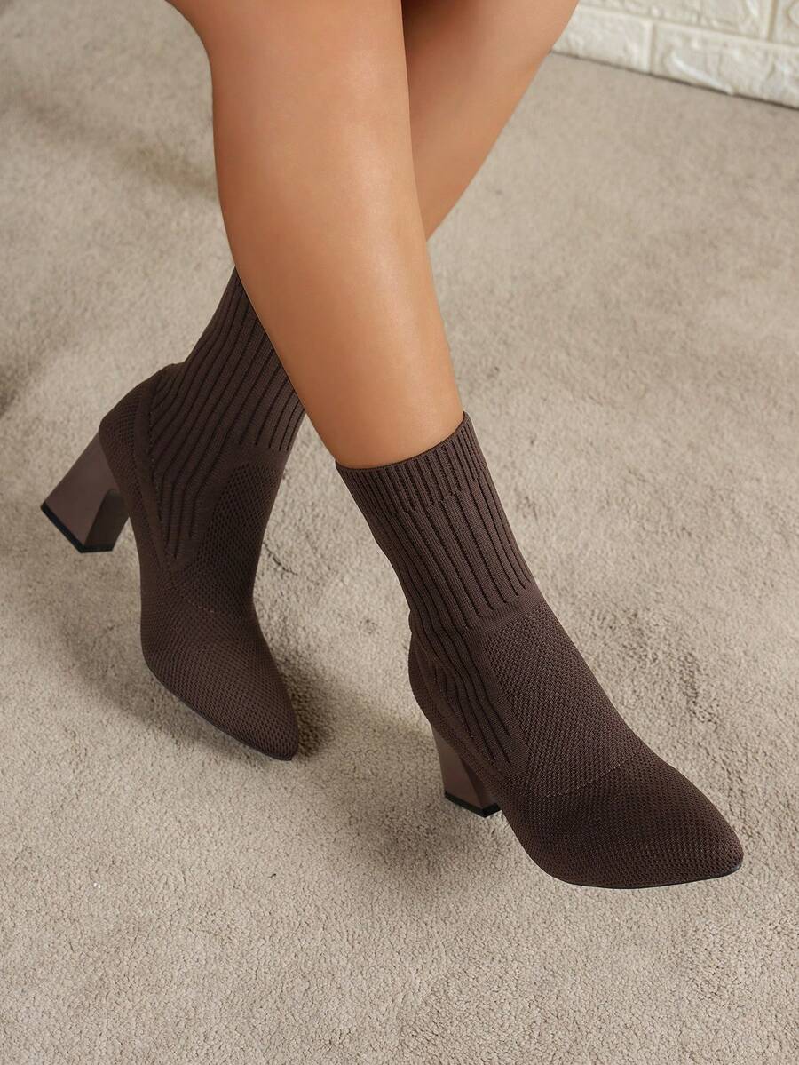 女款高跟針織中筒靴，時尚簡約百搭粗跟彈性靴，適合聖誕出遊 - 棕色 - 查看 1