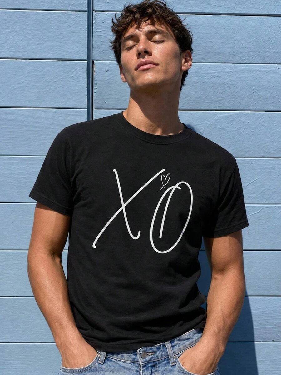 The Weekend T-Shirt - XO Retro Concert Fan Top, Black Tee - 樣式1 - 查看 1