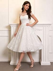 Sexy Mid-Length Lace Boat Neck Short Sleeve Contrast Color Mesh Patchwork A-Line Zipper Wedding Dress White Fall - White - View 1
