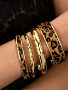 4pcs Leopard Print PU Leather Minimalist Metal Bracelet Set, Suitable For Women's Layered Wearing. - Gold - View 3