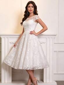 Sexy Mid-Length Lace Boat Neck Short Sleeve Contrast Color Mesh Patchwork A-Line Zipper Wedding Dress White Fall - White - View 3