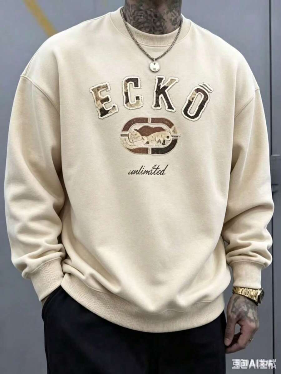 The Iconic ECKO Unltd Graphic Features A Bold Rhino Emblem With Urban Camouflage Lettering Symbolizing Strength Individuality Urban Culture 300g - 杏色5 - 查看 1