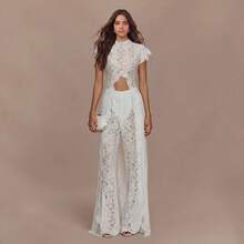 Conjunto de 2 Piezas de Satén Estilo Boho para Mujer, Camisa de Manga Corta y Pantalones de Pierna Ancha, Conjunto de Lujo para Vacaciones y Relax - Blanco - Ver 1