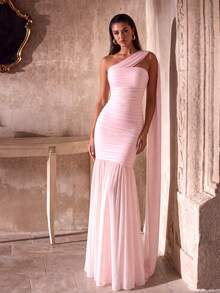 UNITHORSE Strapless Flared Waist Pleated Chiffon Evening Gown Dress - Baby Pink - View 5