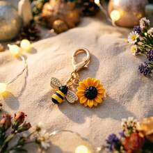 8pcs Cartoon Bee & Sunflower Keychain Set, Resin Sunflower And Alloy Bee, Thoughtful Gift For Teachers And Friends - Multicolor - View 5