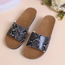 Sandal Pantai Platform Wedges Bermotif Ular dengan Hiasan Paku Keling untuk Wanita, Cocok untuk Musim Panas - Hitam - View 16