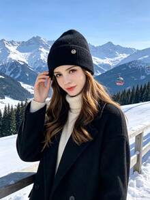 1 buah Topi Musim Dingin Wanita dengan Logo 'M' Berhiaskan Berlian Imitasi, Topi Rajut Bulu Kelinci yang Nyaman, Versi Korea, Topi Beanie Modis dan Serbaguna dengan Nuansa Mewah - Berbagai gaya - View 6