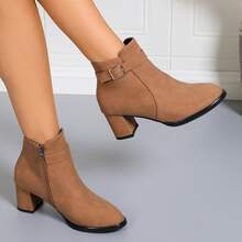 Botas de Tornozelo Femininas da Moda, Salto Grosso, Fechamento com Zíper, Adequadas para Outono/Inverno, Natal e Dia dos Namorados - Caramelo - Visão 5