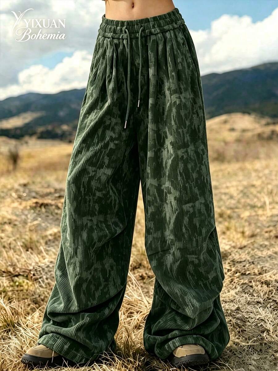 YI XUAN Women's Plus-Size Green Corduroy Wide-Leg Fall Trousers, Drawstring Waist With Pockets, Non-Stretch Loose Fit.