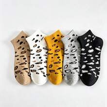 5 Pairs Women's Leopard Print Short Socks, Casual Soft Everyday Short Socks - A - View 1