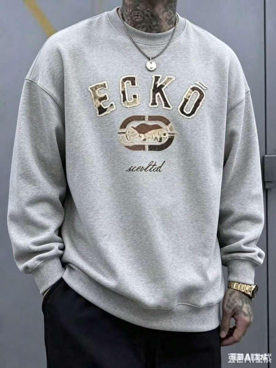 The Iconic ECKO Unltd Graphic Features A Bold Rhino Emblem With Urban Camouflage Lettering Symbolizing Strength Individuality Urban Culture 300g - 灰色5 - 查看 1