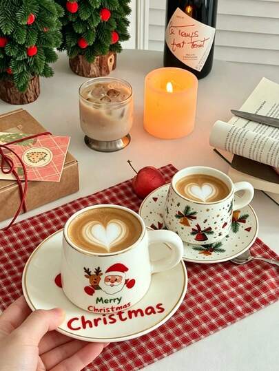 Satu set berisi dua cangkir kopi keramik Natal berukuran 250ml beserta tatakannya, aman untuk microwave dan mesin pencuci piring, termasuk cangkir espresso dan cangkir kopi Turki. Ideal untuk minum teh sore, kafe, dapur, dan dekorasi rumah; hadiah Natal yang sempurna.