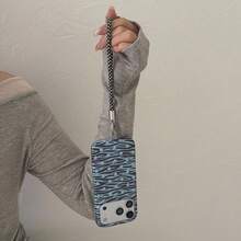 Minimalist Asymmetrical Wavy Element Phone Case, Shockproof Design, 1pc Asymmetrical Wavy Polka Dot Pattern Design, Korean Sweet Style Design, Suitable For Daily Commute Use, Compatible With IPhone 17/17 Pro/17 Pro Max/16/15 Pro Max - Baby Blue - View 1