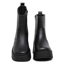 Bota Feminina Preta Salto Plataforma Alta Chunky Cano Curto Com Zíper Tendencia Moda Outono Inverno Blogueira Confortável - Preto - Visão 9