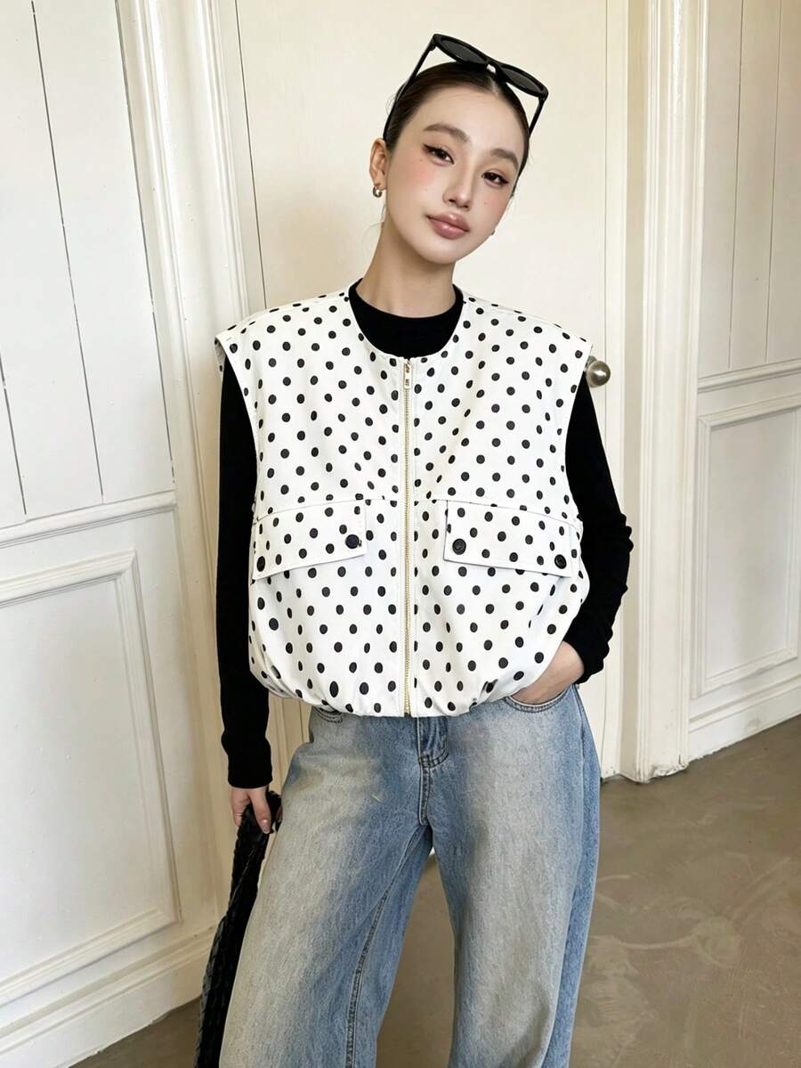 Women's Short Sleeveless Vest Jacket, Vintage Polka Dot, Small Round Neck, Fashionable Versatile, Romantic Tulip Hem Summer - Black and White - View 1