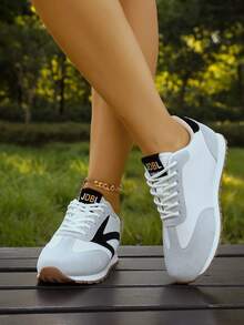 Sepatu Sneakers Kasual Wanita, Sepatu Jalan Bertali - Putih - View 5