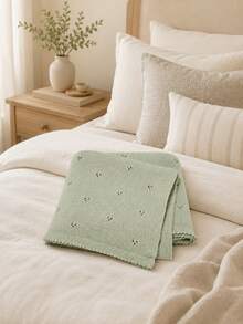 1PC Custom Embroidered Knit Throw Blanket, Eyelet Hollow Knitted Cover With Scalloped Trim, 4 Color Options, Decorative Bed Blanket For Bedroom Use, Ideal Holiday Gift For Parents, Spouse And All Family Members - Multicolor - View 9
