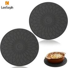 L LEESEPH 2pcs Silicone Coasters, Reusable Drink Coasters, Durable Coffee Table Coasters, Bar Countertop Protection Pads, Birthday, Housewarming, Room Decor, Holiday Party Gifts - Multicolor - View 10