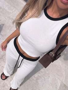 女款條紋短版背心與長褲休閒時尚瑜伽運動街頭通勤優雅白色 - 白色 - 查看 2