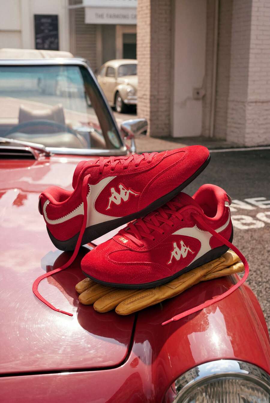 Kappa Women's Retro Red Thin Sole Racing Shoes Low-Top Versatile Commuter Casual Sports Sneakers - Red - View 1