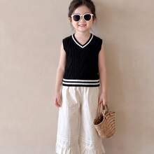 Girls' Knitted Sweater Vest, Black V-Neck Sleeveless Pullover, Preppy School Uniform Style, Autumn/Winter Layering Top, Suitable For Teenagers - Black and White - View 6