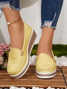 Comfortable Versatile Wedge Heel Thick Sole Plus Size Women's Shoes, Autumn New Slouchy Slip-On Soft Sole Platform Loafers - Yellow - View 2