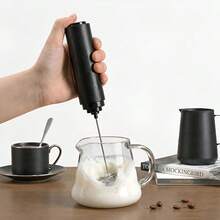 電動手持式牛奶起泡器 蛋液與牛奶攪拌棒 咖啡起泡棒 電池供電（不含電池）飲品攪拌器 抹茶攪拌棒 牛奶泡沫機 適用於法式咖啡 熱巧克力 卡布奇諾 拿鐵 - 彩色 - 查看 3