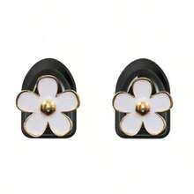2Pcs Car Adhesive Mini Hooks, Flower Shaped Car Storage Hooks For Dashboard Storage And Home Use, Suitable For Hanging Bags, Keys, And Other Interior Decorative Accessories - A - View 10