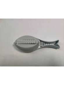 Quick Way To Remove Fish Skin - Plastic Fish Scale Scraper - Kitchen Cleaning Tool - Halloween, Christmas, And New Year Kitchen Supplies - Gifts For Fishing Enthusiasts, Relatives, And Acquaintances - View 6