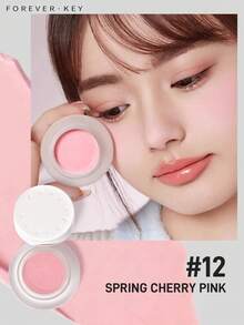 FOREVER KEY Blush Powder memiliki tekstur halus, mudah dibaurkan, bebas butiran, dan tidak mudah rontok. Tahan air, tahan keringat, dan tahan lama, sangat cocok untuk dibawa bepergian. Digemari oleh generasi Y2K dan Gen Z, produk ini merupakan hadiah Hari Ibu yang ideal. - #12 Merah Muda Ceri Musim Semi - View 2