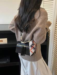 女款時尚正方形手提包，優雅斜背手機包，黑色 - 黑色 - 查看 4