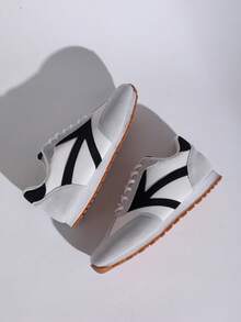 Sepatu Sneakers Kasual Wanita, Sepatu Jalan Bertali - Putih - View 7