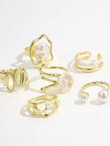 Set de 6 anillos apilables versátiles para mujer con flores de perlas irregulares estilo barroco, textura metálica vintage y efecto líquido de lujo - Dorado - Ver 3