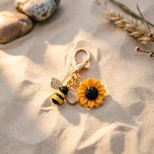 8pcs Cartoon Bee & Sunflower Keychain Set, Resin Sunflower And Alloy Bee, Thoughtful Gift For Teachers And Friends - Multicolor - View 4
