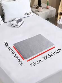 Washable Extra Large One-Piece Care Pad - Multi-Functional Bed Protection Pad, 4-Layer Reusable Waterproof Incontinence Pad, Large Size Mattress Protector, Leak-Proof Sofa Pad, Elderly Care And Women's Menstrual Pad, RV Camping Pad; Multiple Sizes And Colors Available; Suitable For Women, Elderly And Pets Washable Waterproof Bed Pad. - Multicolor - View 3