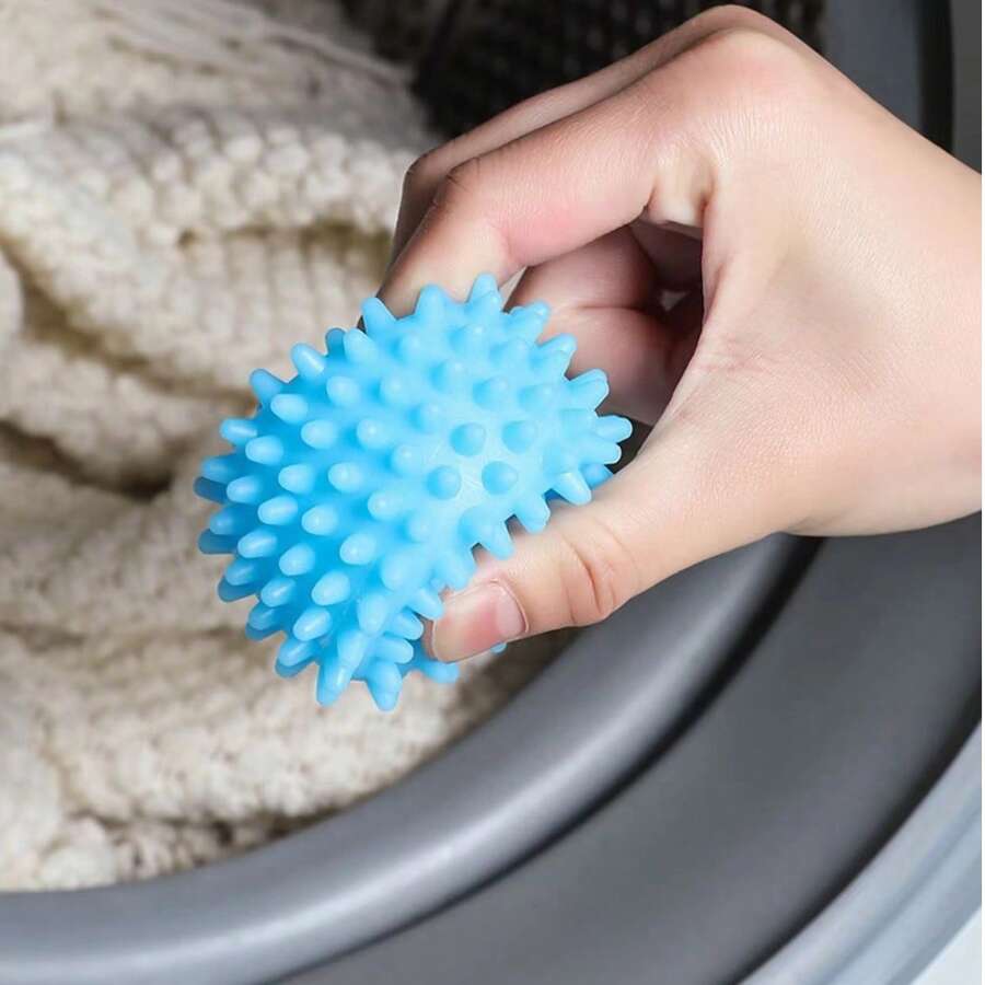 4pcs Laundry Balls, Large Size 6.2cm, Durable, Random Color, Strong Stain Removal Anti-Tangle Thickened Friction Laundry Balls For Washing Machine, Laundry Helper - Multi-color - View 1