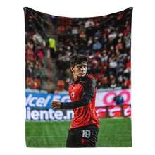 Manta de Franela con Estampado del Jersey del Club Tijuana de Gilberto Mora, Diseño RojoNegro del Estadio, AcogedoraSuave para Cama, Sofá, Sala de Juegos para Adultos, Decoración Estética de Habitaciones, Mercancía para Fanáticos, Regalo Único para Fiestas BJSG - 1 unidad, estilo predeterminado - Ver 4