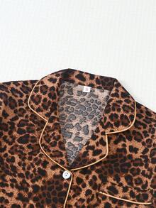 2pcs/Set Women Plus Size Comfortable Leopard Print Spring/Summer Short Sleeve Lapel Top And Bowknot Shorts Pajama Set - Brown - View 3