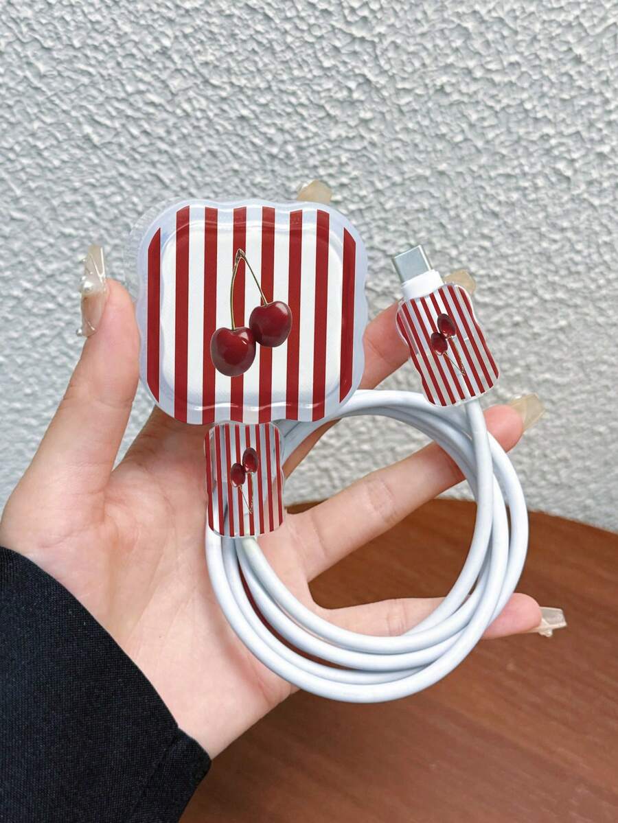 3件組波浪紋英國標準20W充電線保護套,UV彩繪紅色條紋櫻桃設計,適用於英國標準Apple快充20W充電器,防止線材損壞 - 彩色 - 查看 1