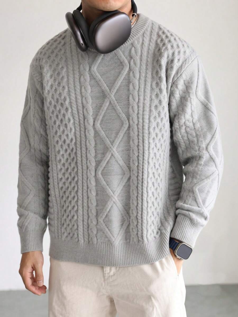 GRKC Sweater Rajut Kabel Minimalis Warna Polos untuk Pria, Gaya Kasual untuk Kantor Rumahan dan Perjalanan, Lengan Panjang, Kerah Bulat, Musim Gugur/Dingin - Grey - View 1