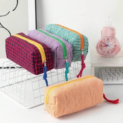 1 buah Kotak Pensil Motif Kotak-kotak Kontras, Tas Penyimpanan Meja yang Lucu dan Berkualitas Tinggi, Tas Penyimpanan Alat Tulis Kapasitas Besar untuk Pelajar, Tas Perlengkapan Mandi Portabel untuk Perempuan, Tas Penyimpanan Kuas Makeup Wanita, Tas Penyimpanan Pensil Alat Tulis, Tas Penyimpanan Alat Tulis Meja Berkualitas Tinggi untuk Pelajar, Perlengkapan Sekolah Penting, Perlengkapan Alat Tulis, Tas Pensil, Ransel, Penutup Resleting, Cocok untuk Pelajar, Pekerja Kantoran untuk Penggunaan Sehari-hari, Dapat Menyimpan Alat Tulis atau Digunakan sebagai Dompet Koin, Kotak Pensil, Tas Pensil