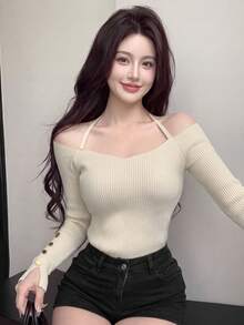 2026 女款性感掛脖交叉肩羅紋針織上衣，心形領口露肩修身長袖，金屬鈕扣袖口性感打底衫，春夏秋冬約會通勤穿搭，高彈力直條紋針織修身毛衣，適合18-35歲女性 - 杏色 - 查看 5