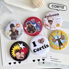 CORTI/S 韩国男团卡通周边亮面唇形徽章、背包挂饰、胸针，适合日常佩戴、收藏、节日、生日装饰、礼物 - 彩色 - 查看 15