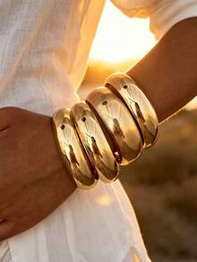4pcs/3pcs Set Vintage Elegant Vacation Style Wide Plain Metal Iron Plate Bangle Bracelet Set Suitable For Women Daily, Party, Vacation And Multiple Occasions, Gift - Gold - View 4