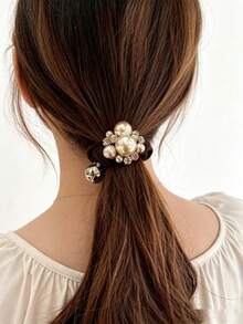 2/1 Fashionable Multi-Purpose High Elasticity Pearl Hair Clips, Perfect For Ponytails And High Buns, Essential Hair Accessory | Fashionable Hair Ties, Suitable For Various Outfit Matching, Ideal For Commuting, Work, Campus, Back To School Season, Perfect Gift For Friends And Family - Multicolor - View 6