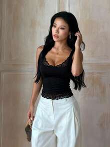 夏季上衣 女款街頭休閒短版上衣 黑色上衣 女款外出上衣 演唱會穿搭 返校季 健身 秋季內搭背心上衣 - 黑色 - 查看 3