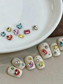 Approx. 8pcs Random Assorted Flat Back Rhinestones, Featuring Heart, Square, Star, Round Shapes, Vibrant Colors, Clear Faceted Sparkling, Various Sizes, Can Be Freely Matched To Create Diverse Exquisite Decorative Effects - Multicolor - View 3