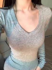 Premium Slim Fit V-Neck Inner Layer Base Top For Women, Korean Style, Versatile Warm Top For Autumn/Winter - Grey - View 3